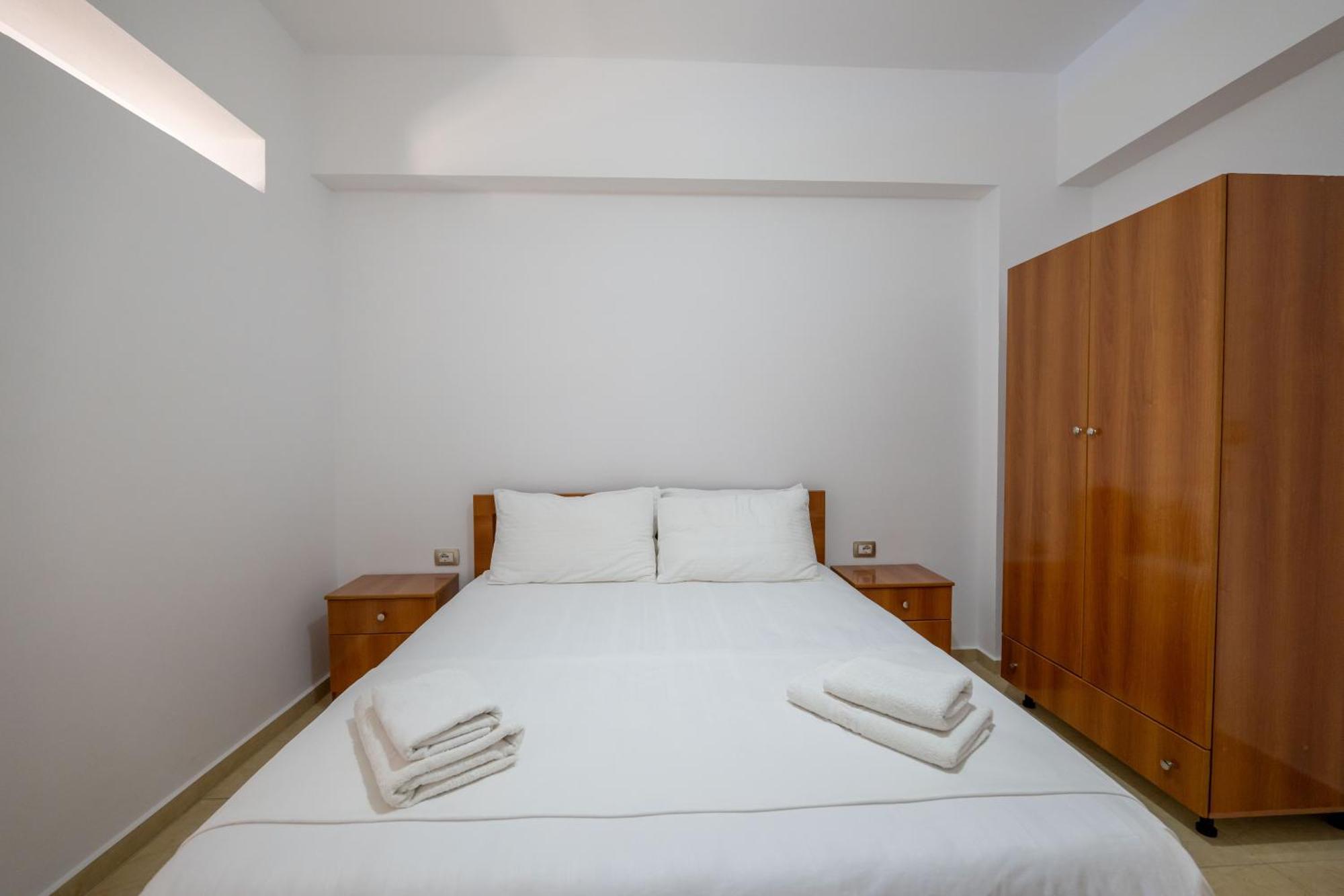 Aleksander Aparthotel Ксамил Екстериор снимка
